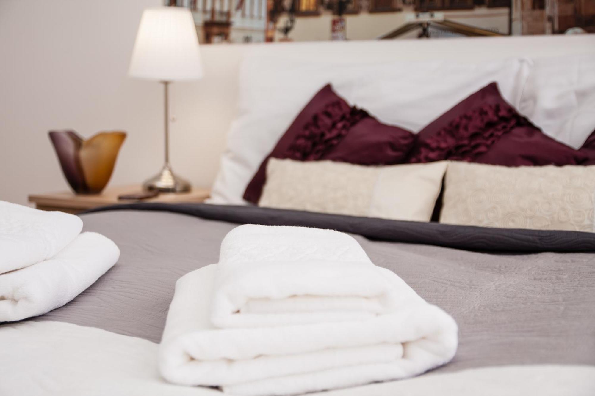Wenceslas Square Lofts Apartamento